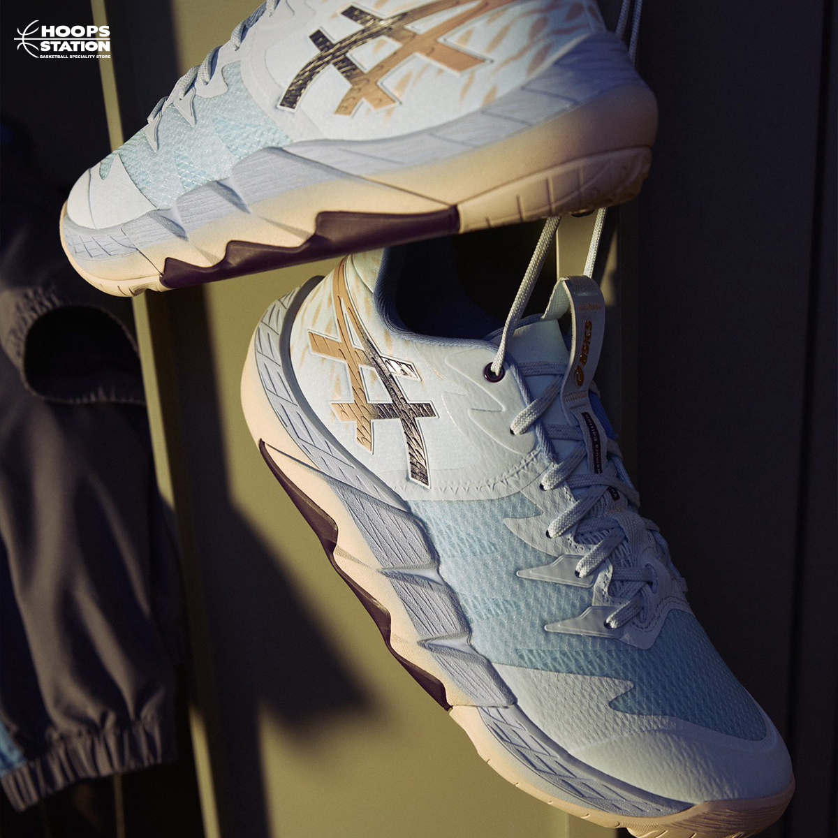Asics2-4